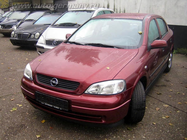 Opel Astra (100)